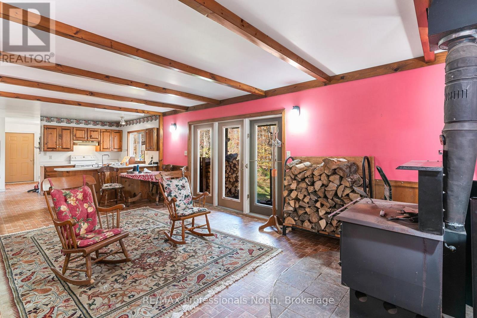 1415 South Lake Road, Minden Hills, Ontario  K0M 2K0 - Photo 25 - X12478757