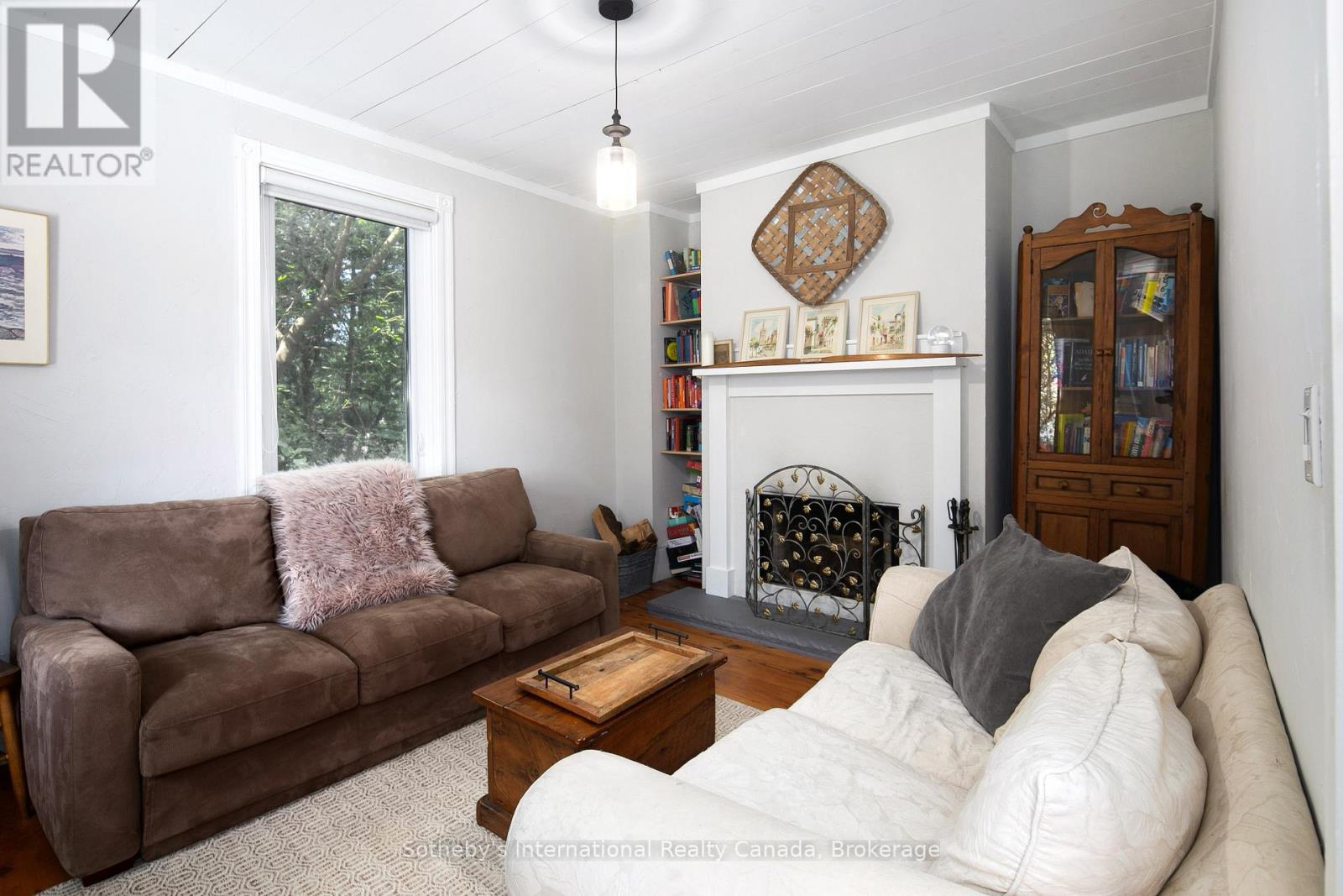 119 Matilda Street, Blue Mountains, Ontario  N0H 1J0 - Photo 13 - X12478761