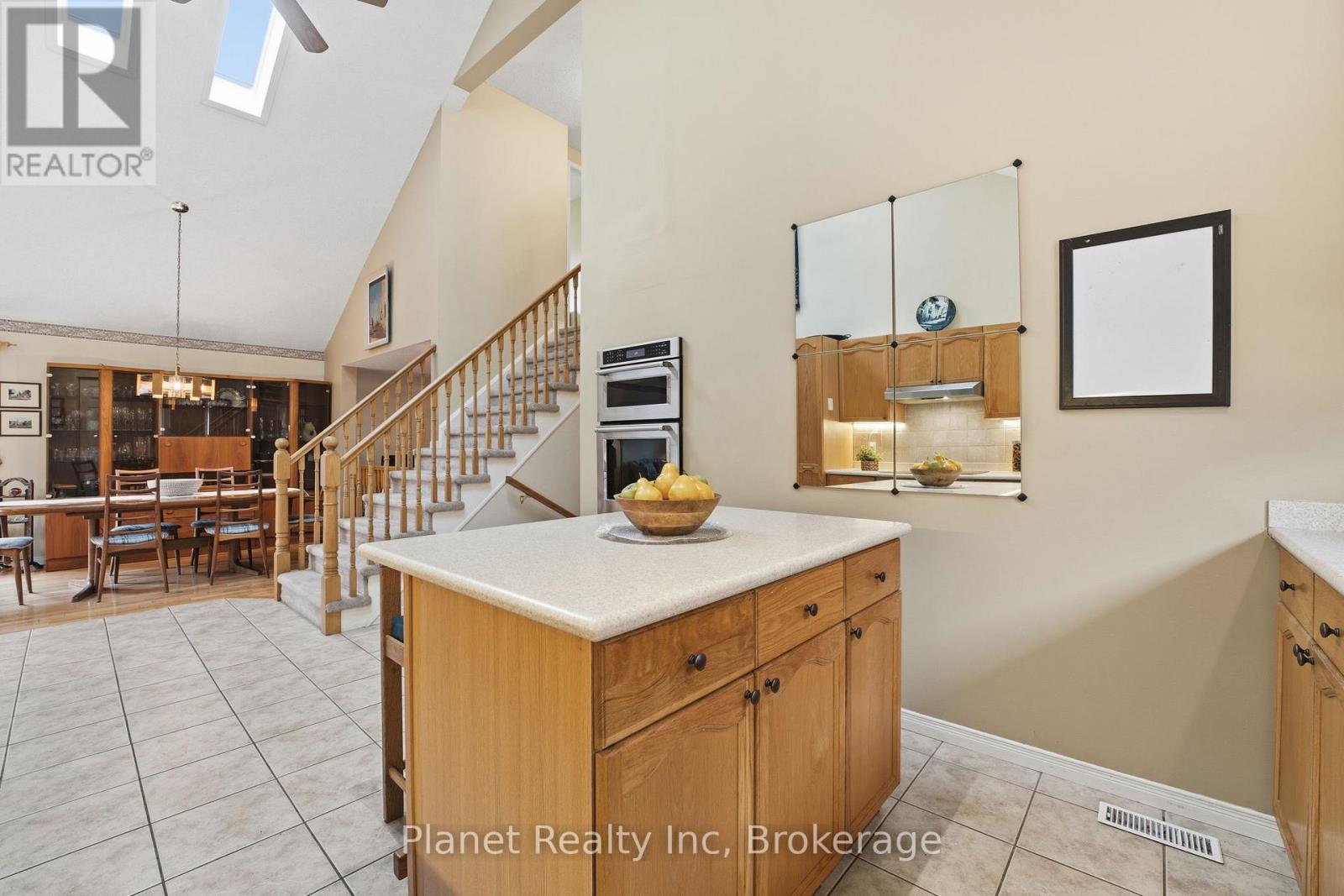 24 Fletcher Court, Guelph, Ontario  N1E 7G8 - Photo 11 - X12478787