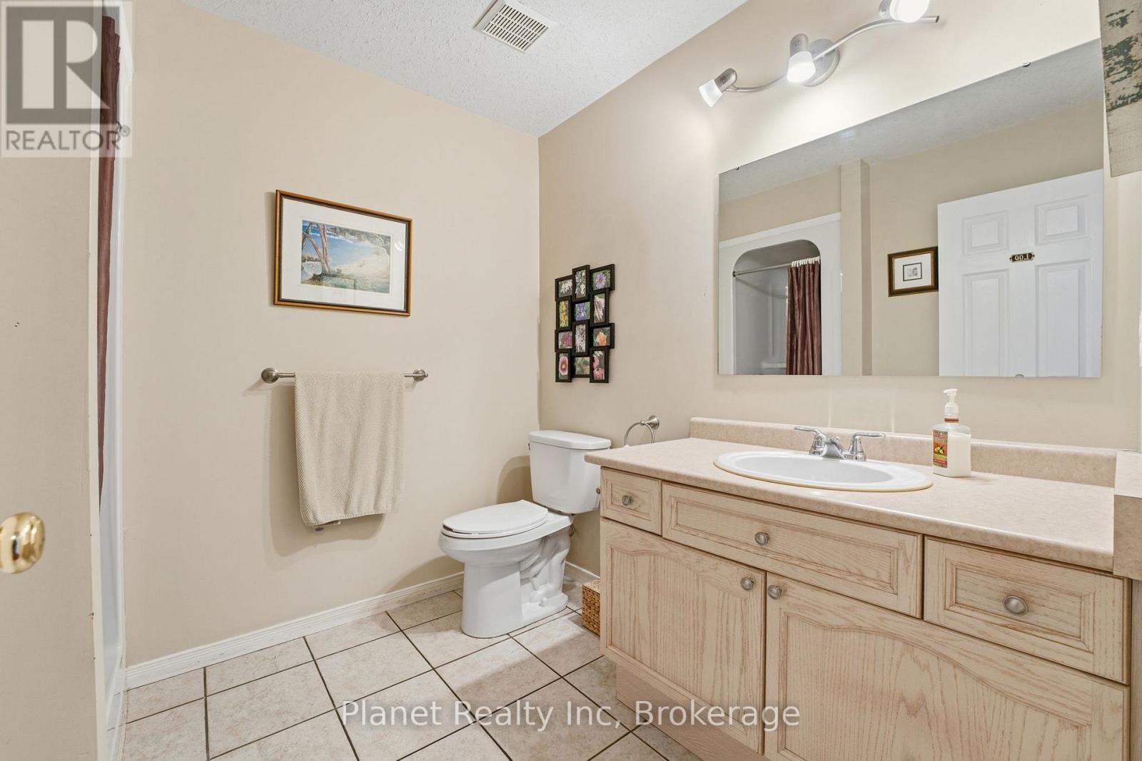 24 Fletcher Court, Guelph, Ontario  N1E 7G8 - Photo 23 - X12478787