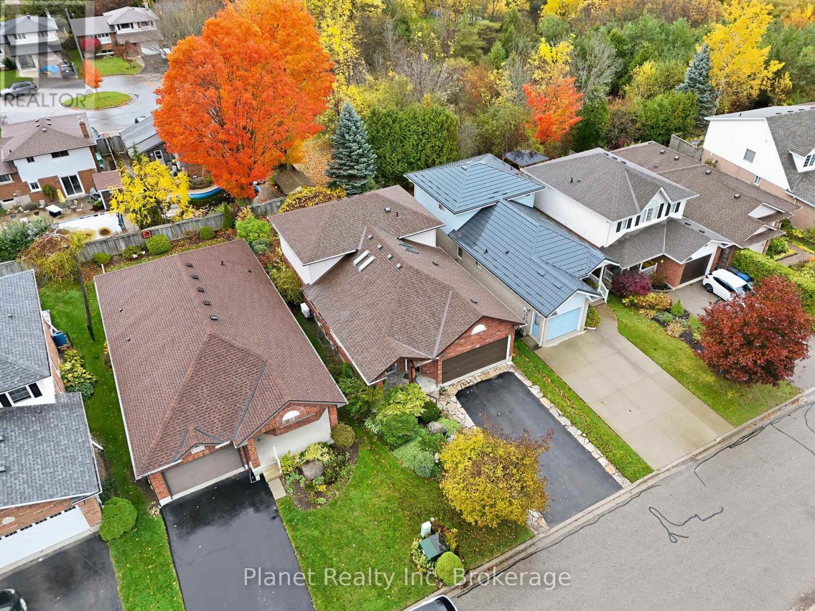 24 Fletcher Court, Guelph, Ontario  N1E 7G8 - Photo 3 - X12478787
