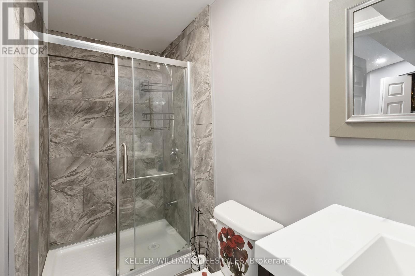 1175 Kimball Crescent, London North, Ontario  N6G 0A7 - Photo 32 - X12478755