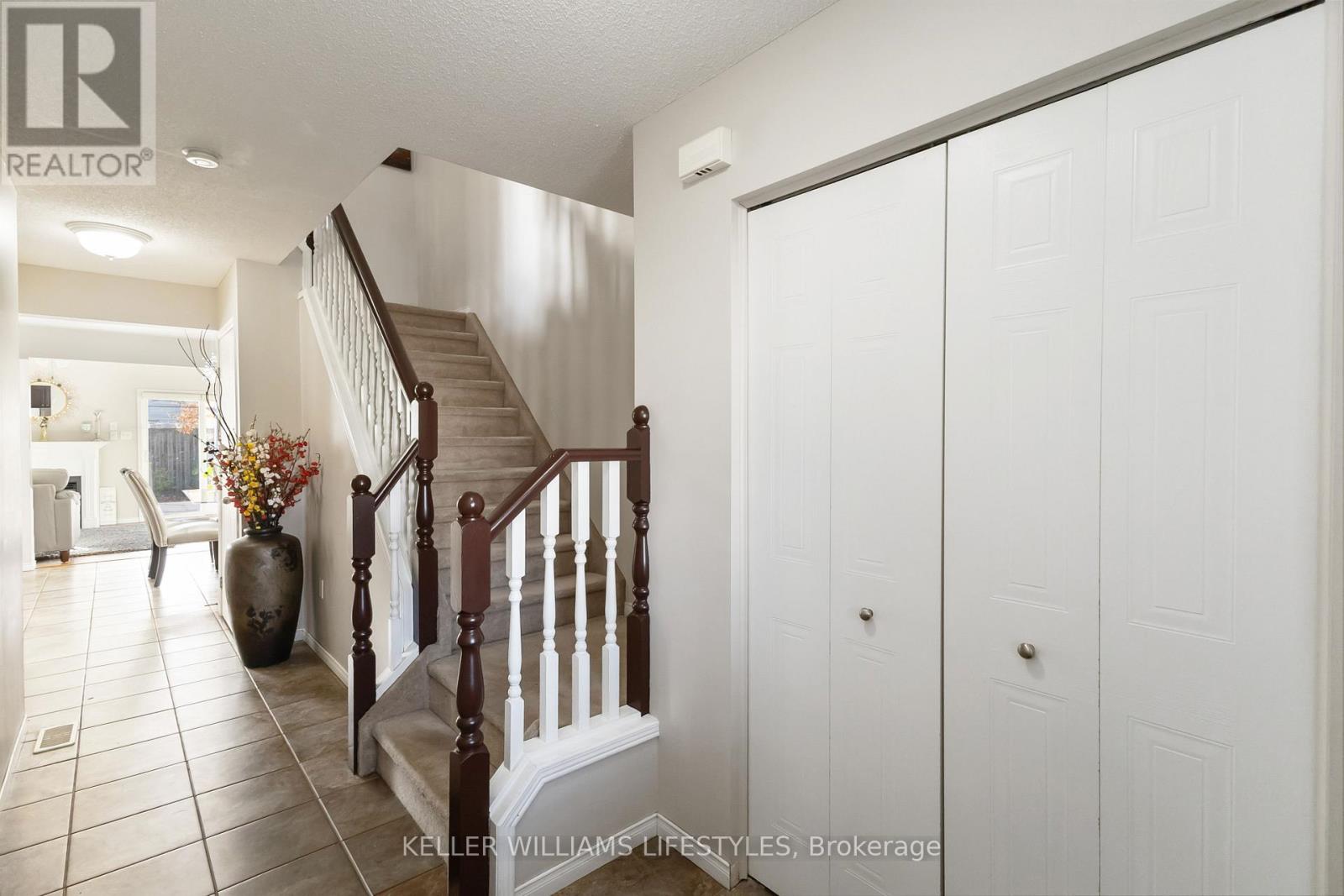 1175 Kimball Crescent, London North, Ontario  N6G 0A7 - Photo 4 - X12478755