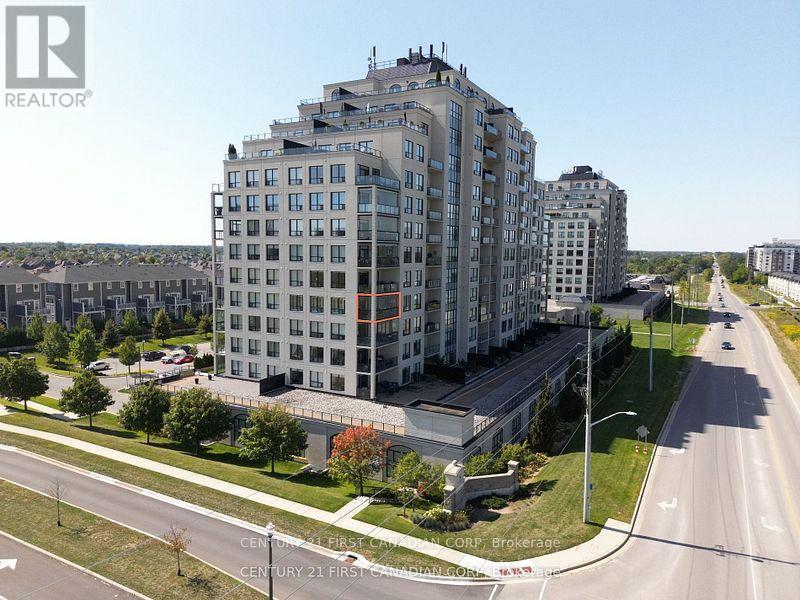 504 - 240 Villagewalk Boulevard, London North, Ontario  N6G 0P6 - Photo 1 - X12478768