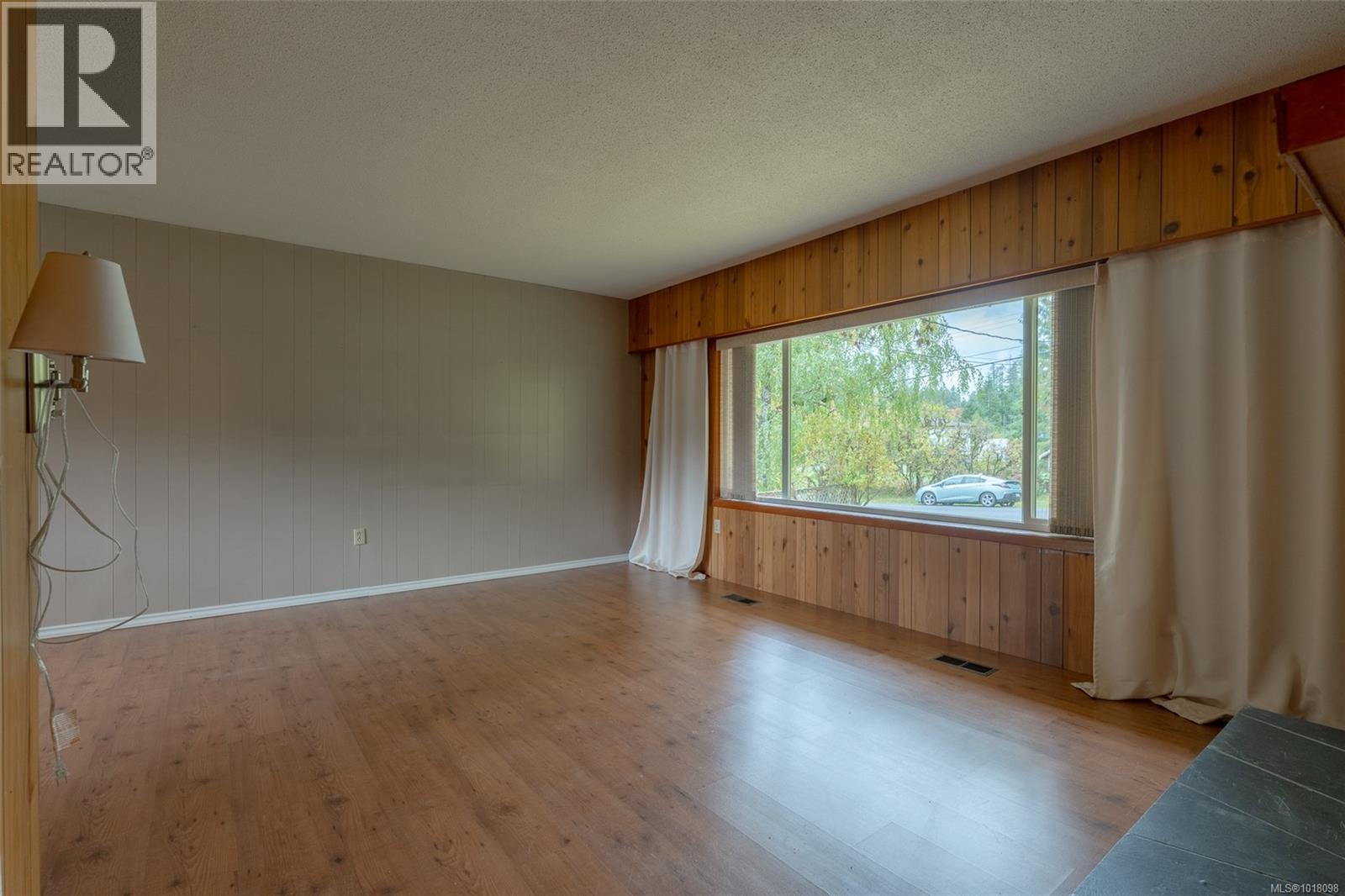 6767 Cypress Blvd, Port Alberni, British Columbia  V9Y 8T7 - Photo 8 - 1018098