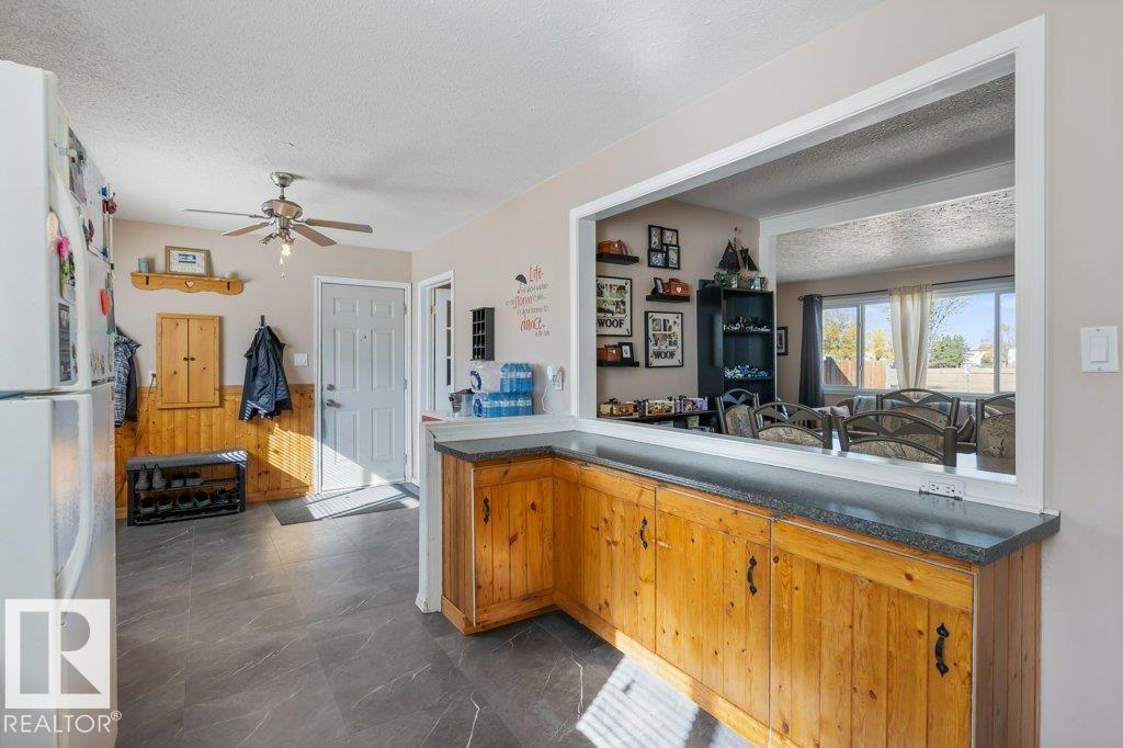 13003 129 Av Nw, Edmonton, Alberta  T5L 3K1 - Photo 11 - E4463227