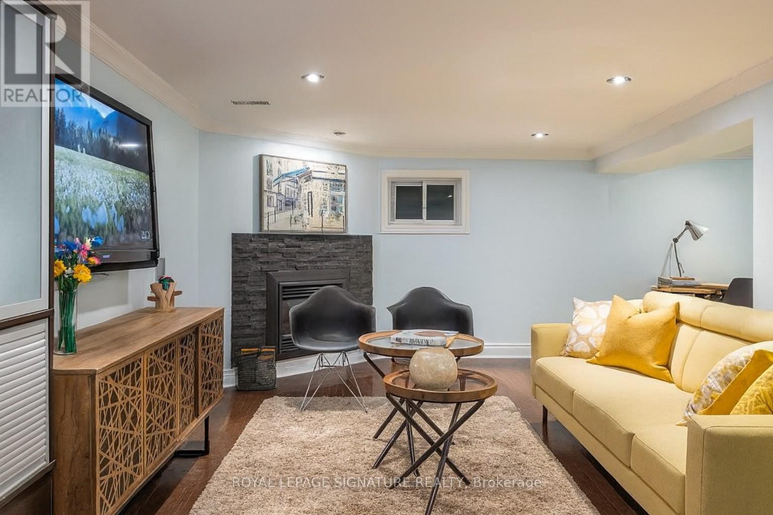 105 Catalina Drive, Toronto, Ontario  M1M 1K7 - Photo 22 - E12427437
