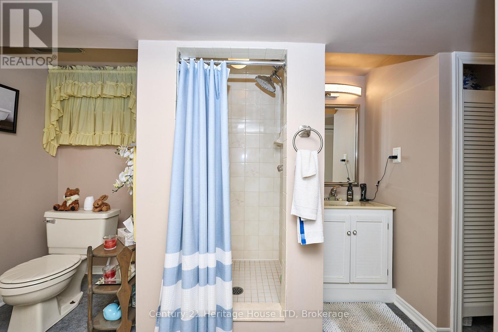 845 Parkdale Avenue, Fort Erie, Ontario  L2A 5B8 - Photo 22 - X12478773