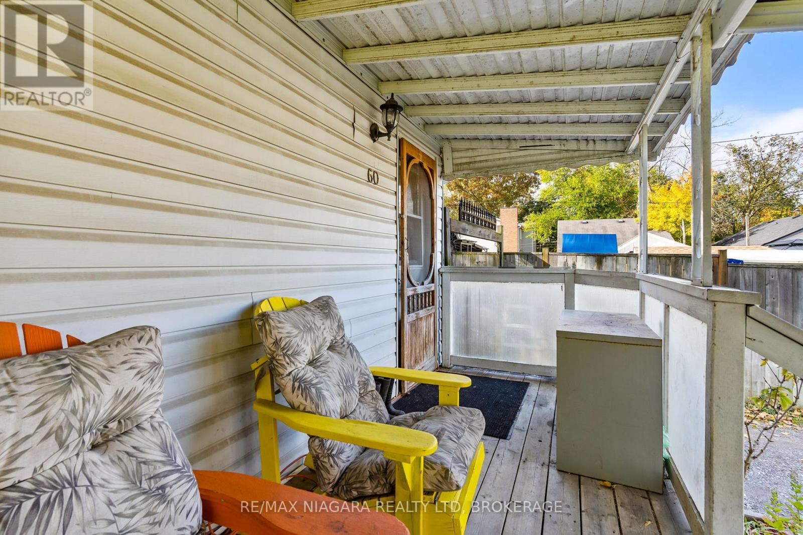 60 Rosedale Avenue, St. Catharines, Ontario  L2P 1Y7 - Photo 5 - X12478838