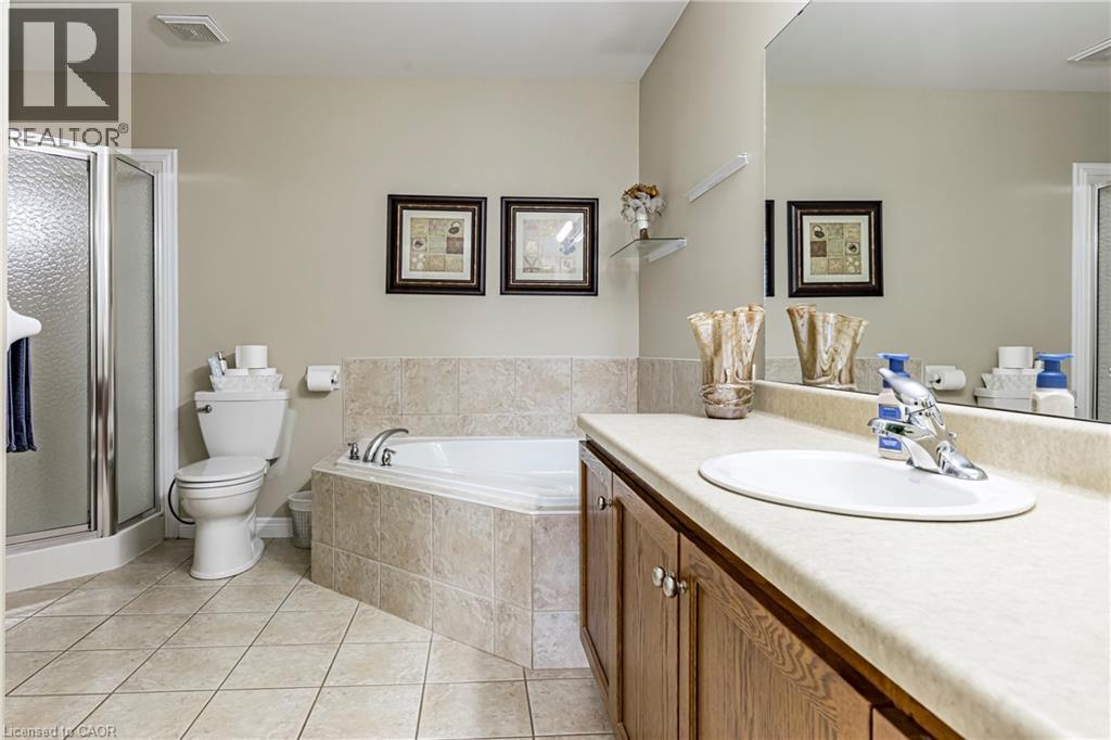 28 Springbreeze Heights, Hamilton, Ontario  L8E 0A4 - Photo 18 - 40780792