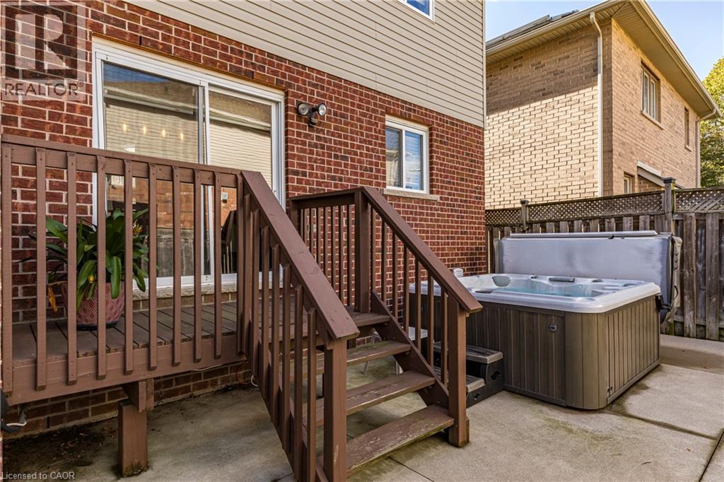 28 Springbreeze Heights, Hamilton, Ontario  L8E 0A4 - Photo 23 - 40780792
