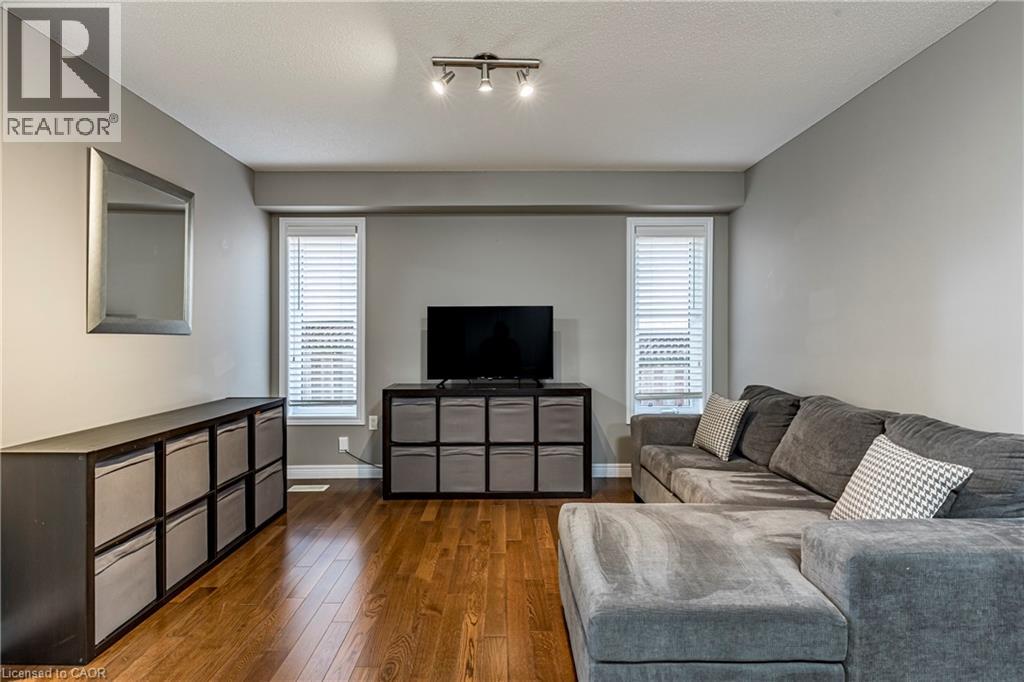 28 Springbreeze Heights, Hamilton, Ontario  L8E 0A4 - Photo 7 - 40780792