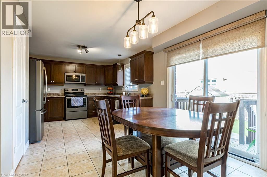 28 Springbreeze Heights, Hamilton, Ontario  L8E 0A4 - Photo 9 - 40780792