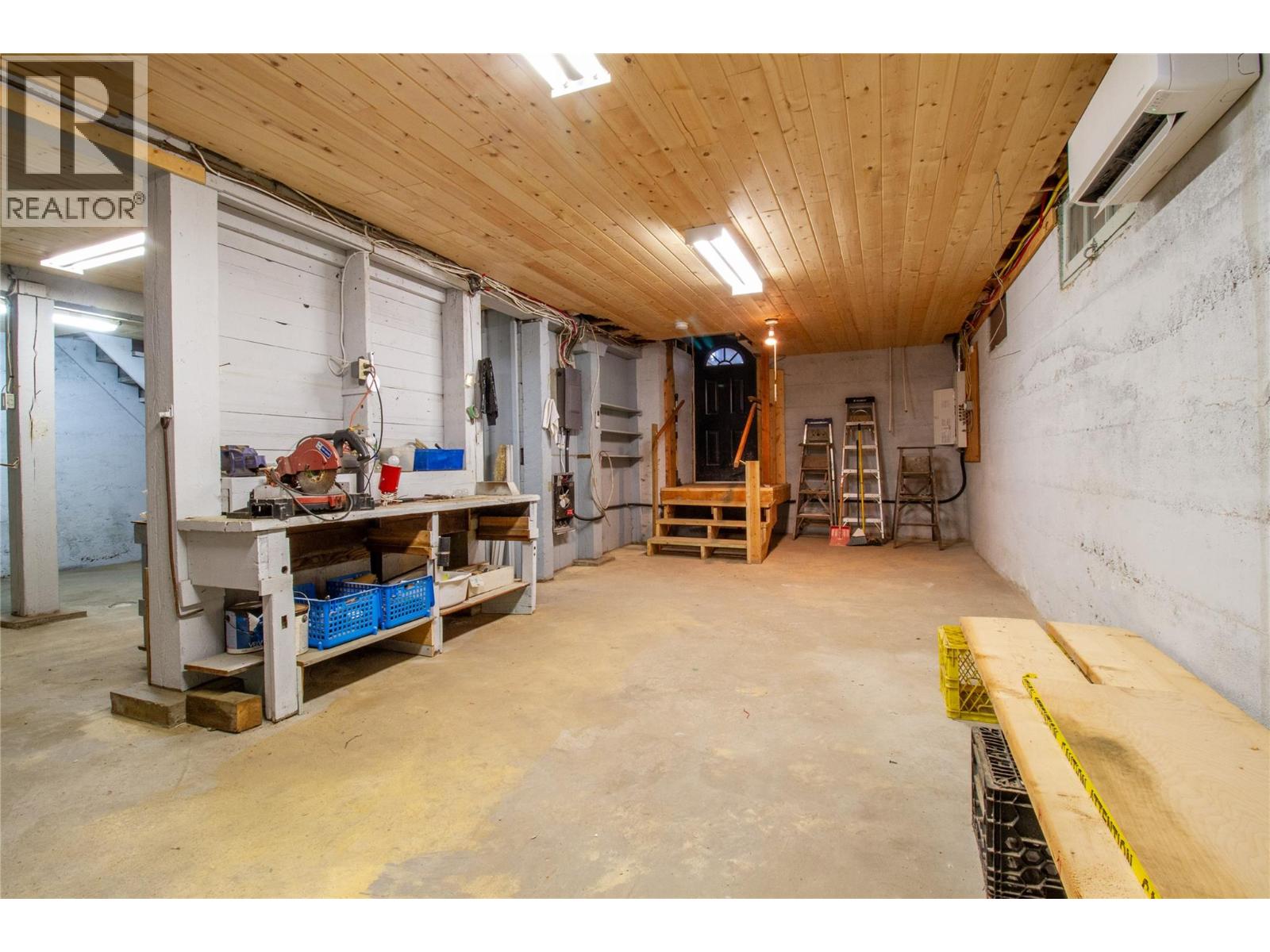 419 First Street, Revelstoke, British Columbia  V0E 2S0 - Photo 13 - 10366412