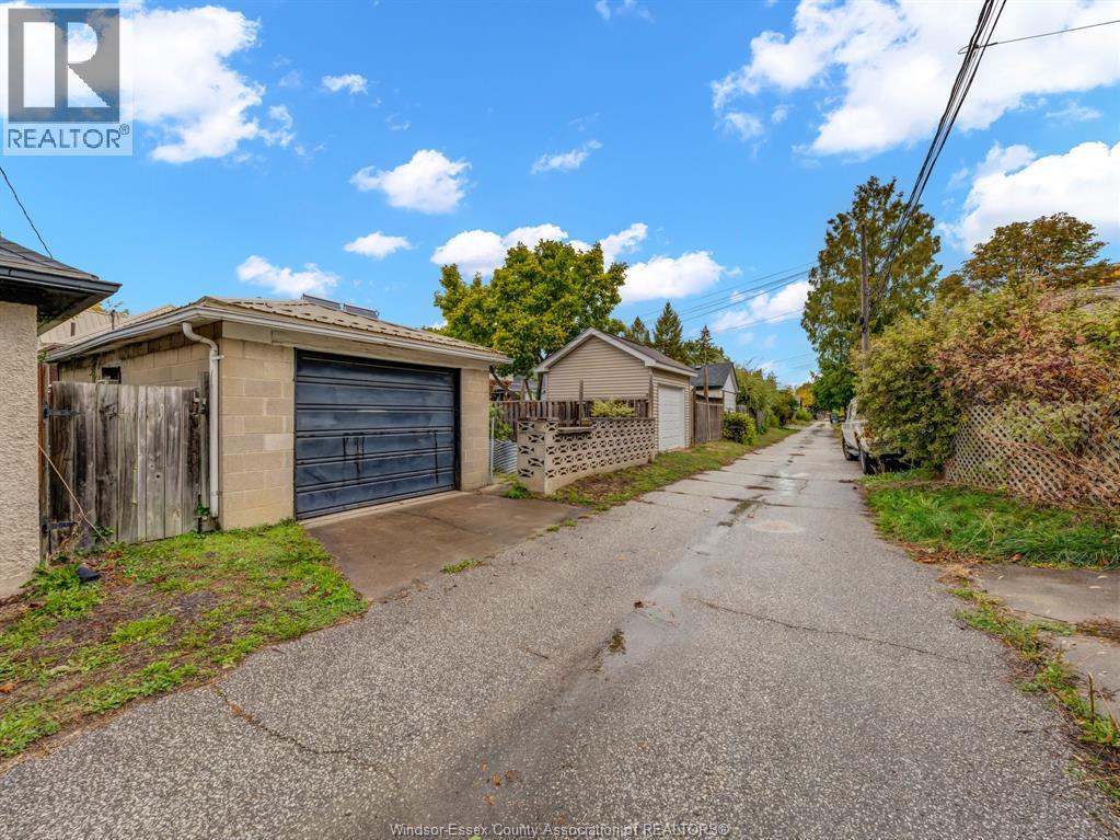 1749 Iroquois, Windsor, Ontario  N8Y 1S1 - Photo 48 - 25027013