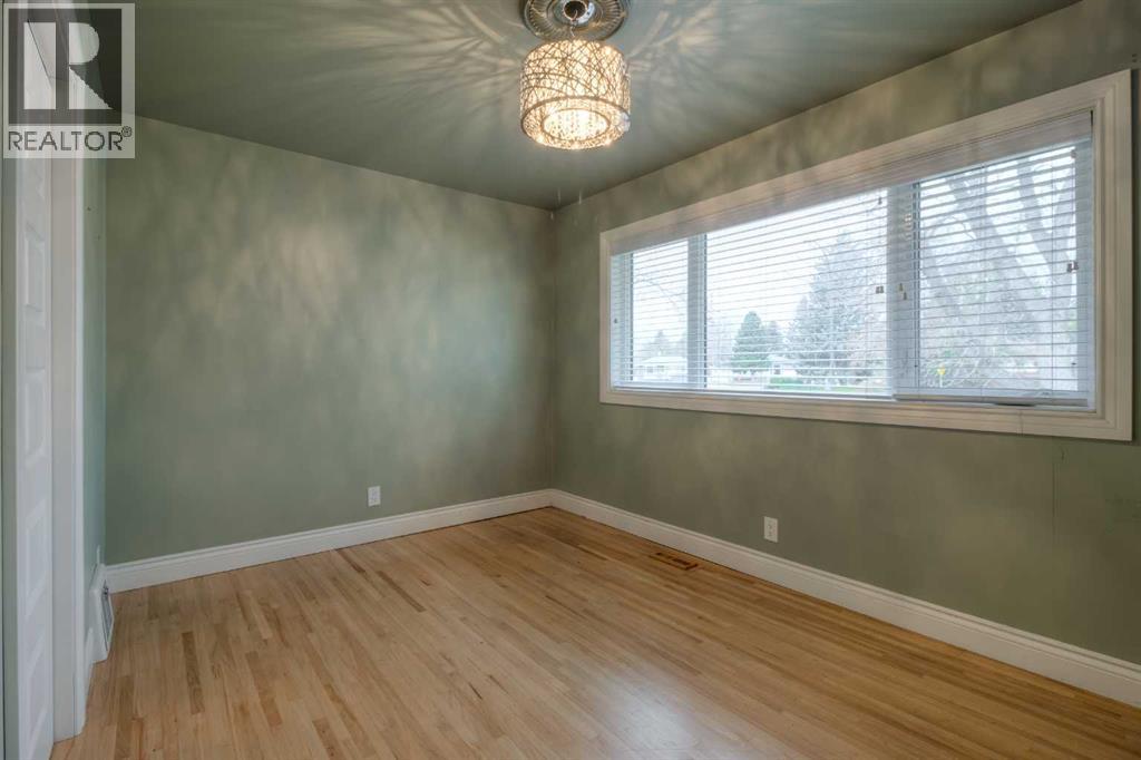 813 Stafford Drive N, Lethbridge, Alberta  T1H 2B4 - Photo 15 - A2265829