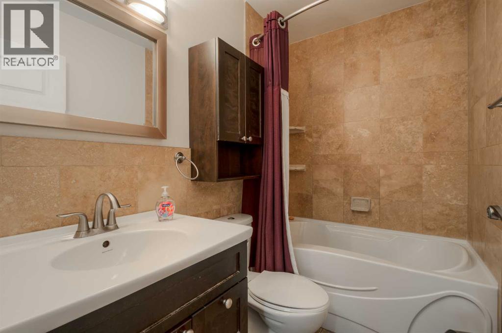 813 Stafford Drive N, Lethbridge, Alberta  T1H 2B4 - Photo 17 - A2265829