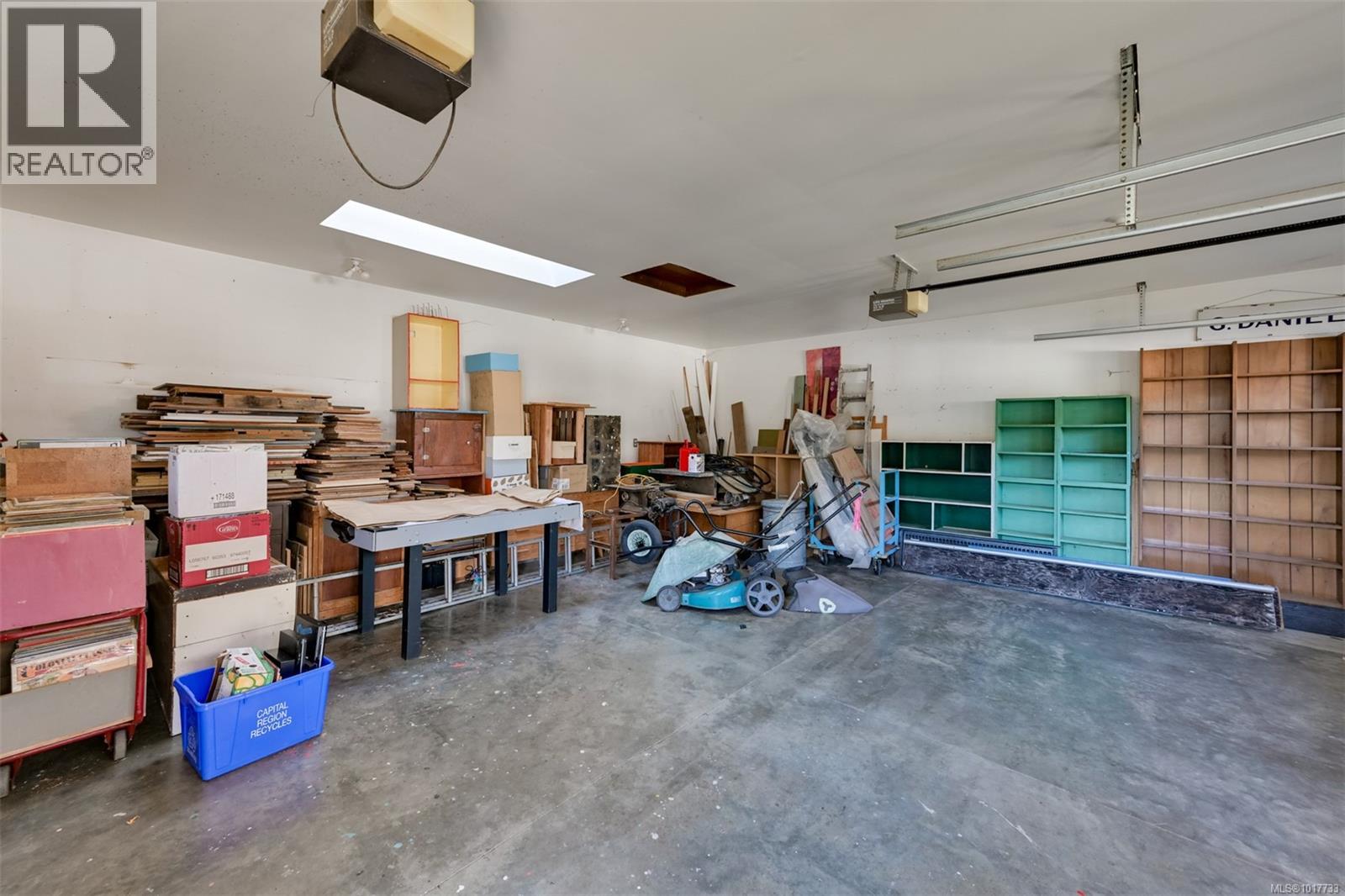 2336 Howard St, Victoria, British Columbia  V8R 4K7 - Photo 25 - 1017733