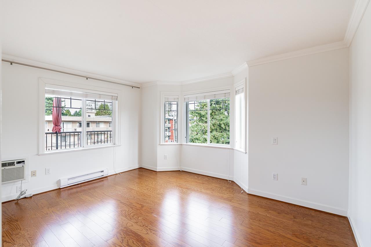 Ph4 15357 Roper Avenue, White Rock, British Columbia  V4B 2G2 - Photo 16 - R3060184