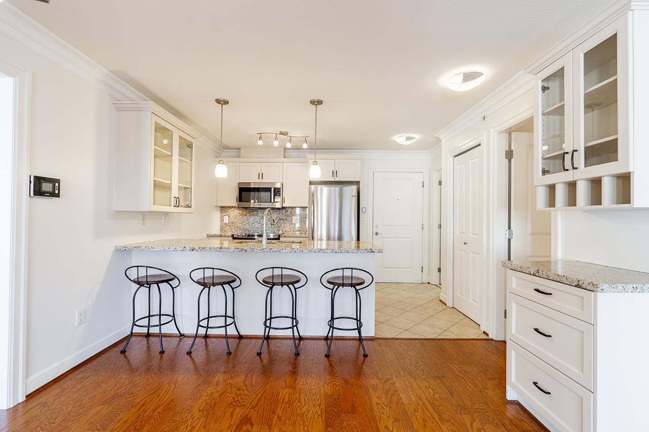 Ph4 15357 Roper Avenue, White Rock, British Columbia  V4B 2G2 - Photo 9 - R3060184