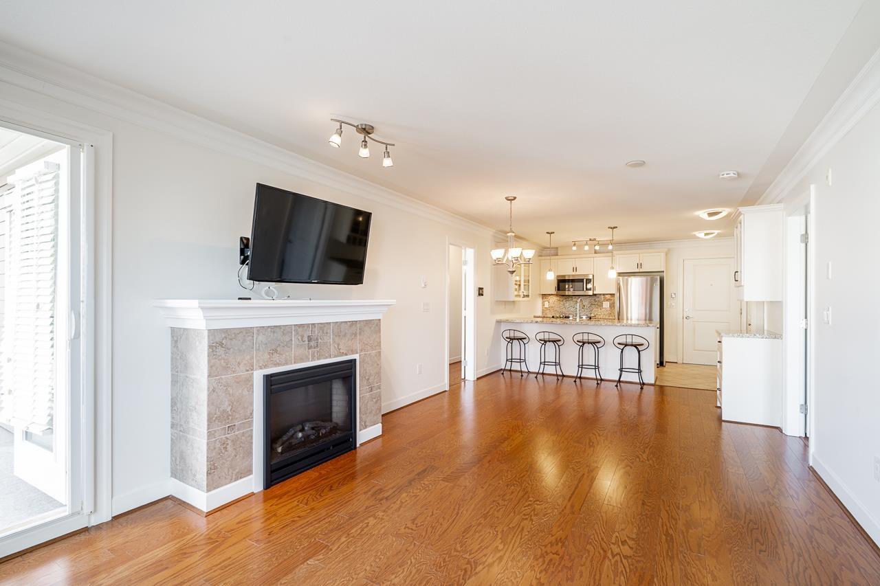 Ph4 15357 Roper Avenue, White Rock, British Columbia  V4B 2G2 - Photo 14 - R3060184