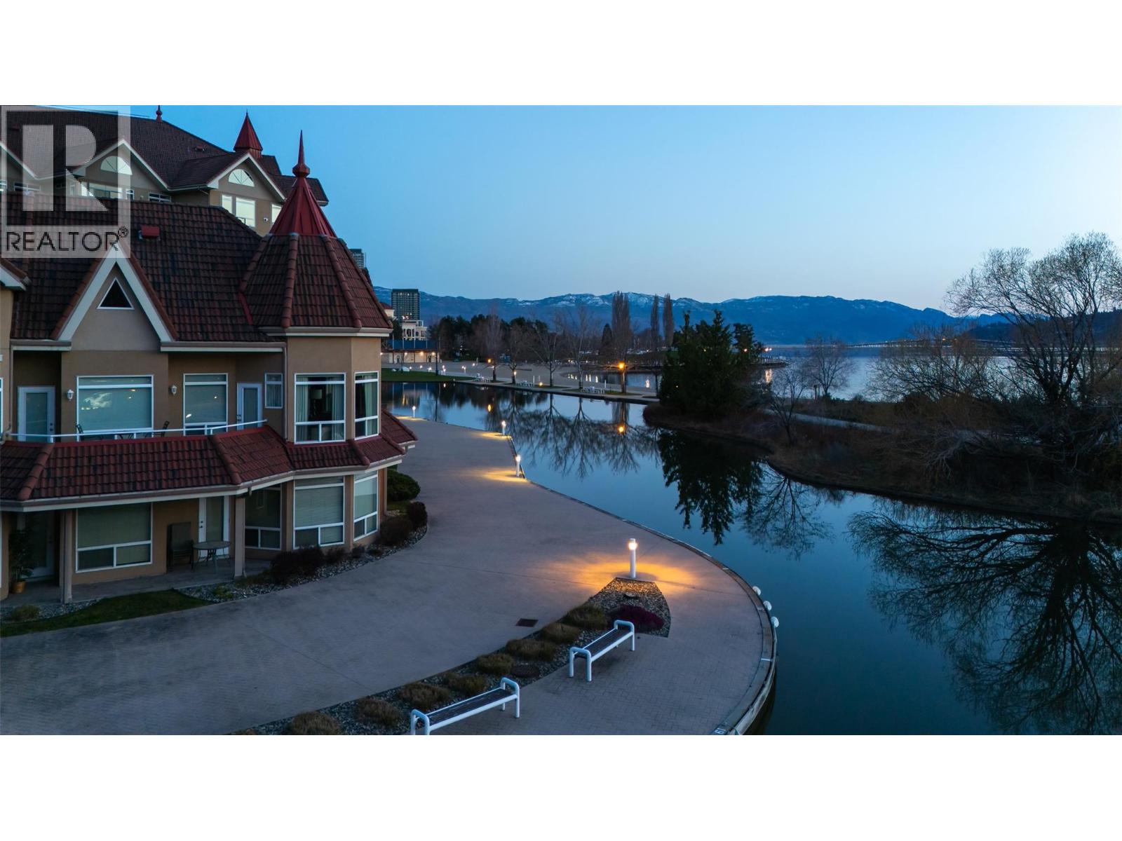 1088 Sunset Drive Unit# 221, Kelowna, British Columbia