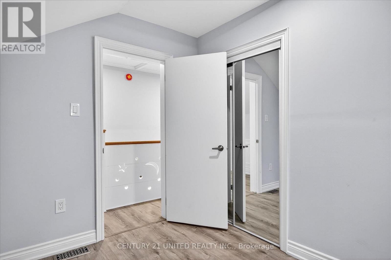 504 Aylmer Street N, Peterborough, Ontario  K9H 3W5 - Photo 33 - X12478831