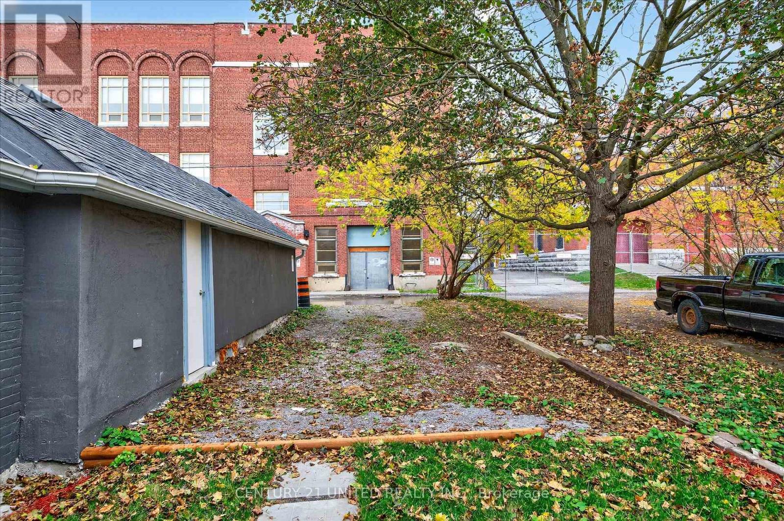 504 Aylmer Street N, Peterborough, Ontario  K9H 3W5 - Photo 40 - X12478831