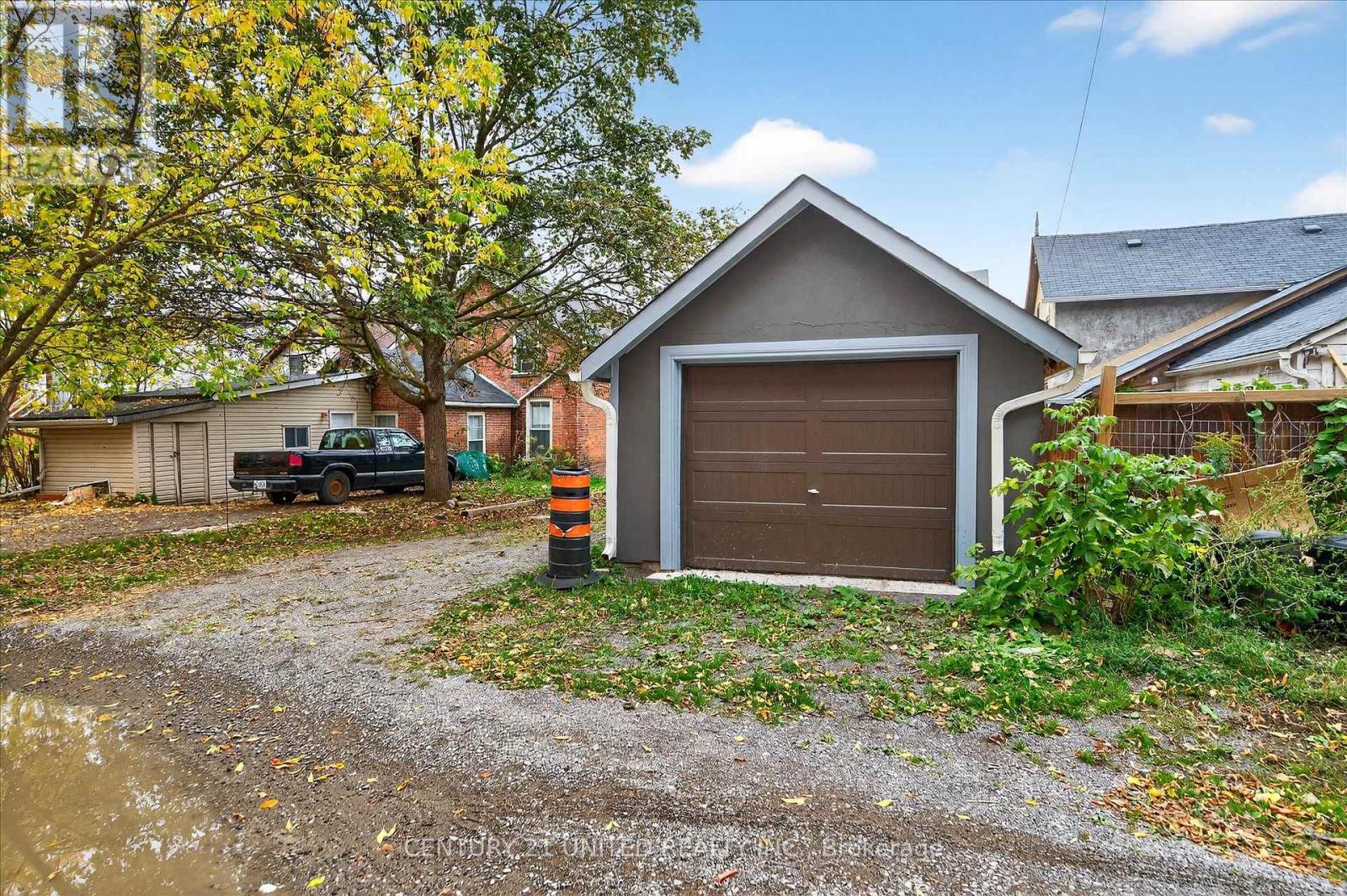 504 Aylmer Street N, Peterborough, Ontario  K9H 3W5 - Photo 43 - X12478831