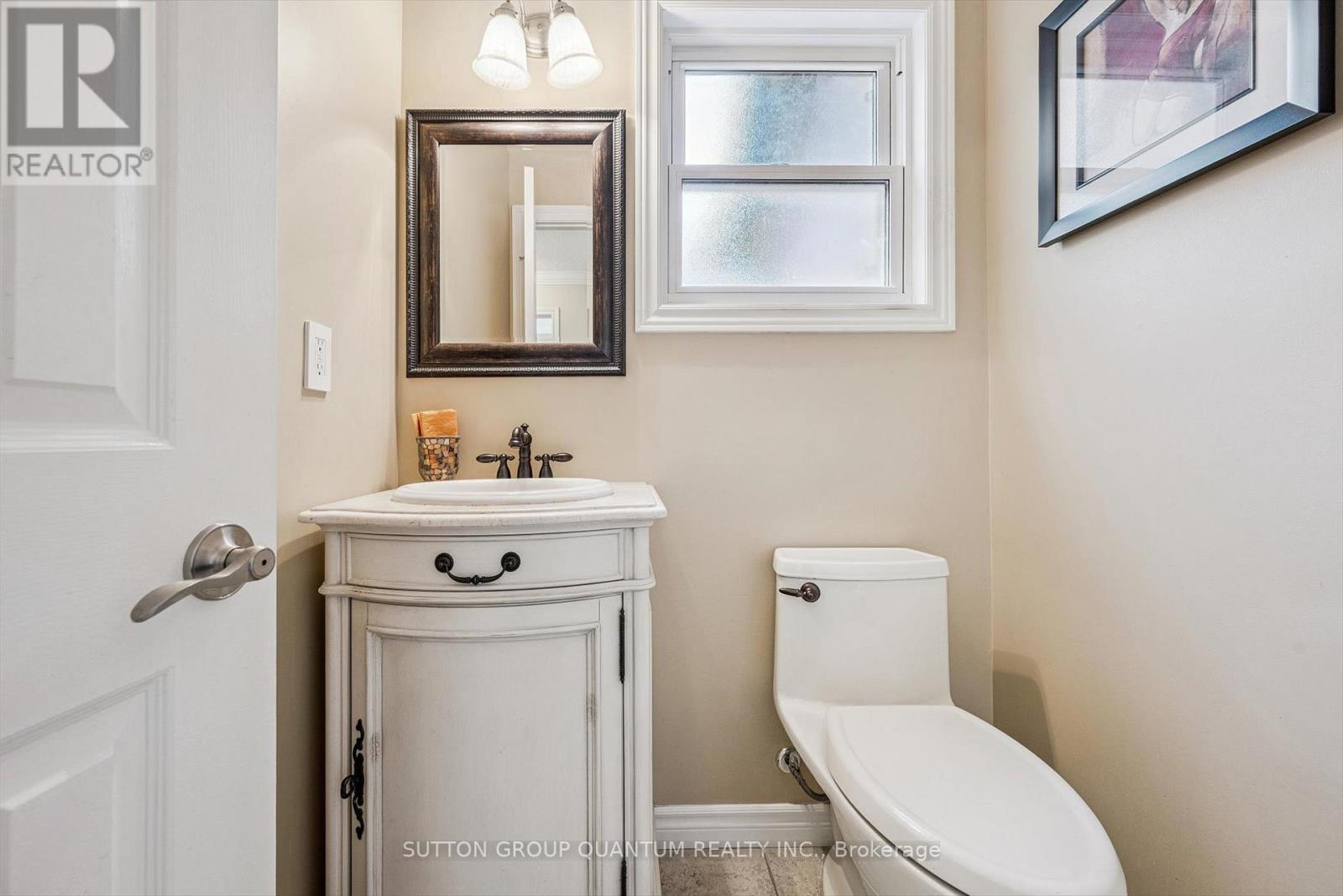 1159 Manor Road, Oakville, Ontario  L6M 1G3 - Photo 24 - W12478673