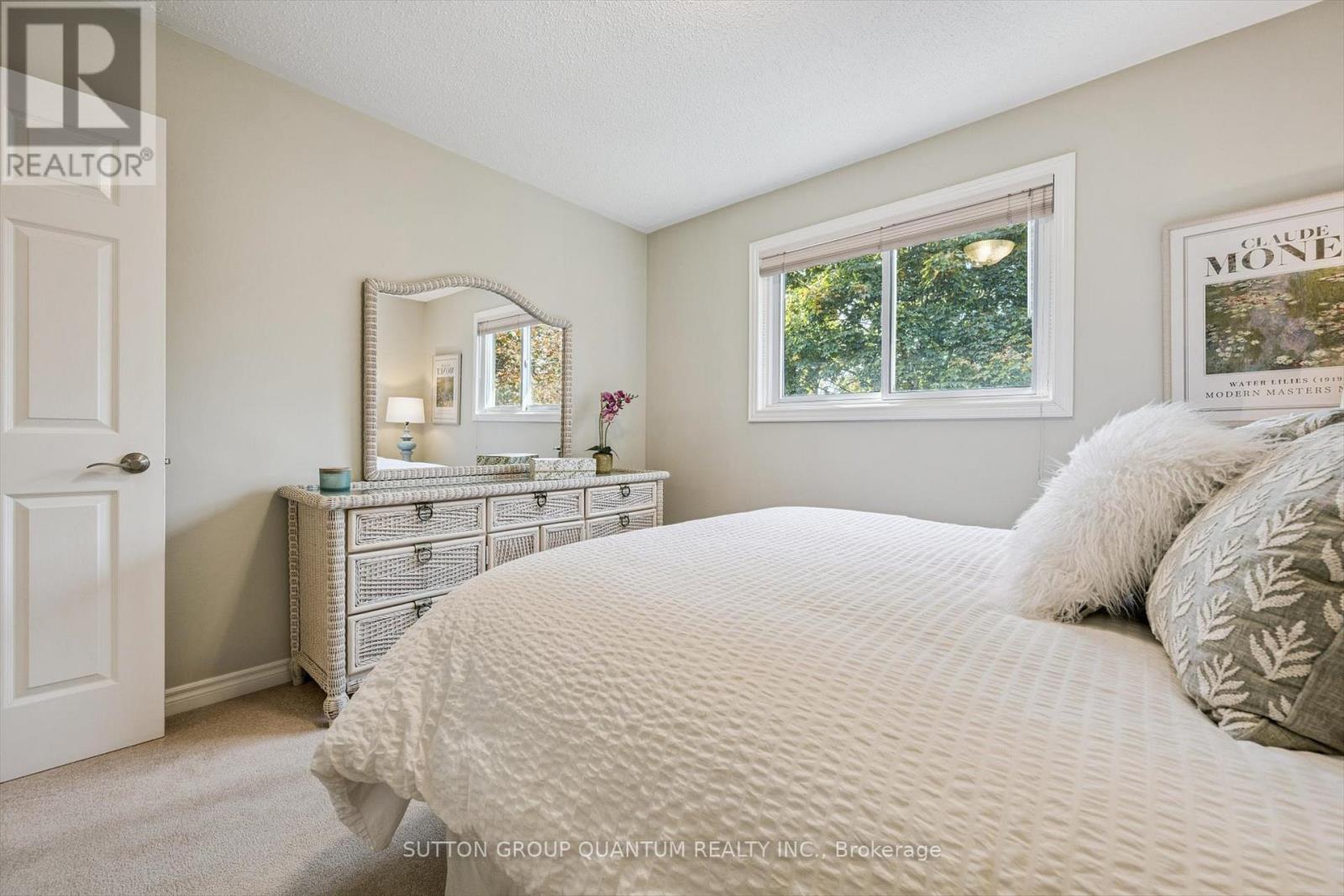 1159 Manor Road, Oakville, Ontario  L6M 1G3 - Photo 28 - W12478673