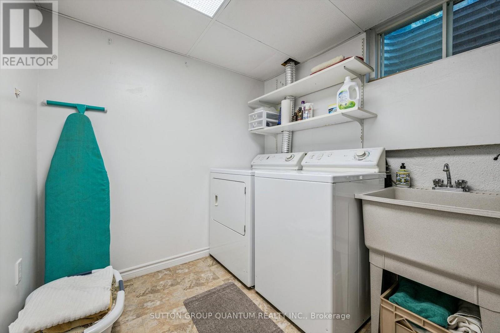1159 Manor Road, Oakville, Ontario  L6M 1G3 - Photo 37 - W12478673