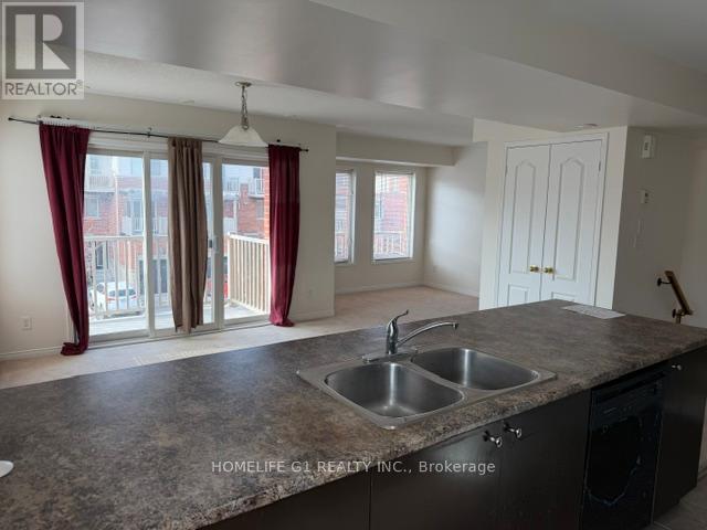 12 - 3250 Bentley Drive, Mississauga, Ontario  L5M 0P7 - Photo 4 - W12478688