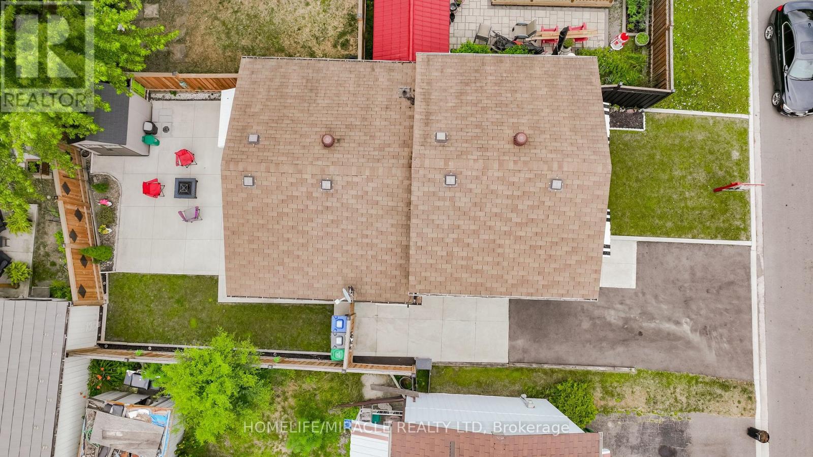 10 HUNTINGWOOD CRESCENT, Brampton, Ontario
