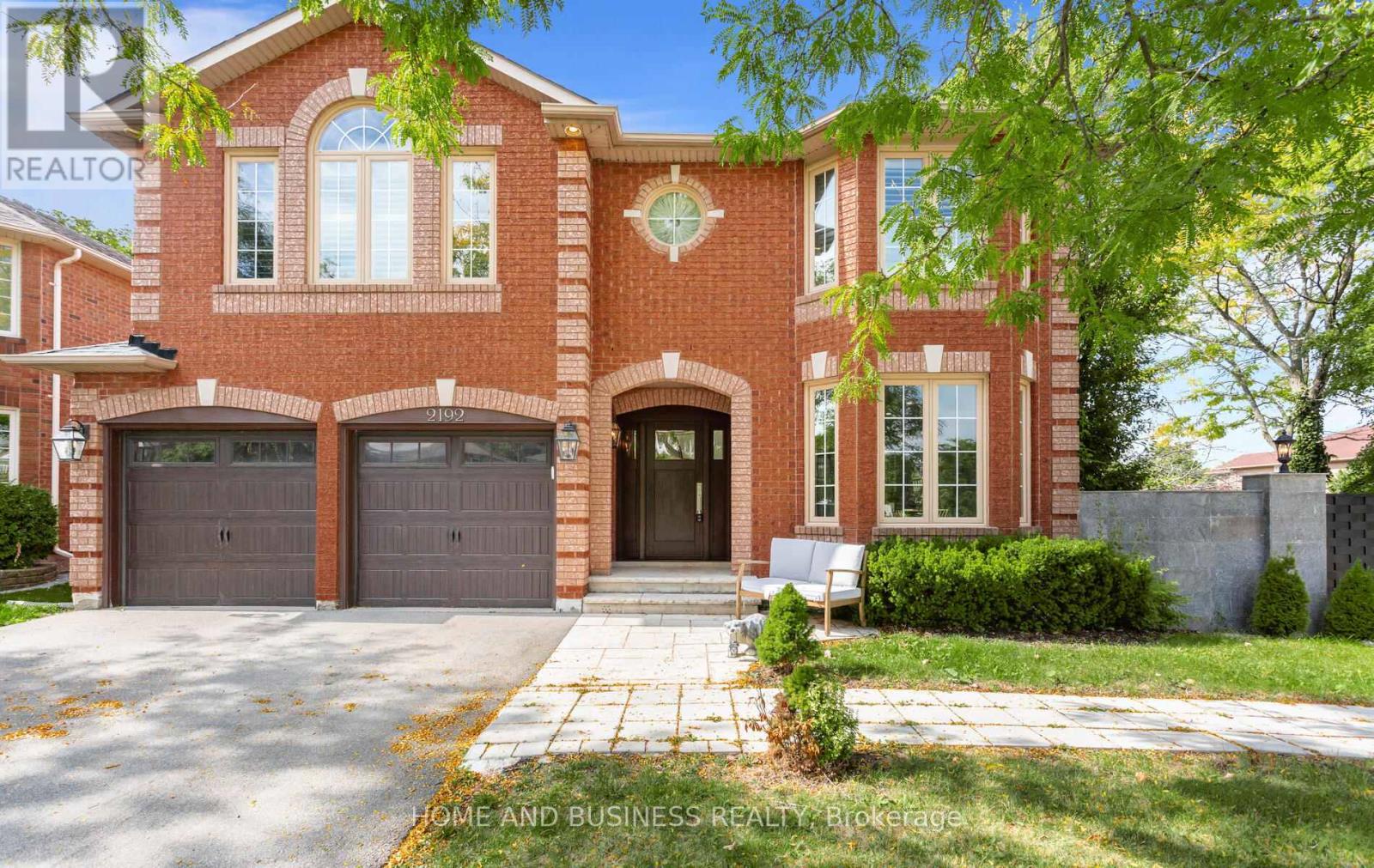 2192 OAKMEAD BOULEVARD, Oakville, Ontario