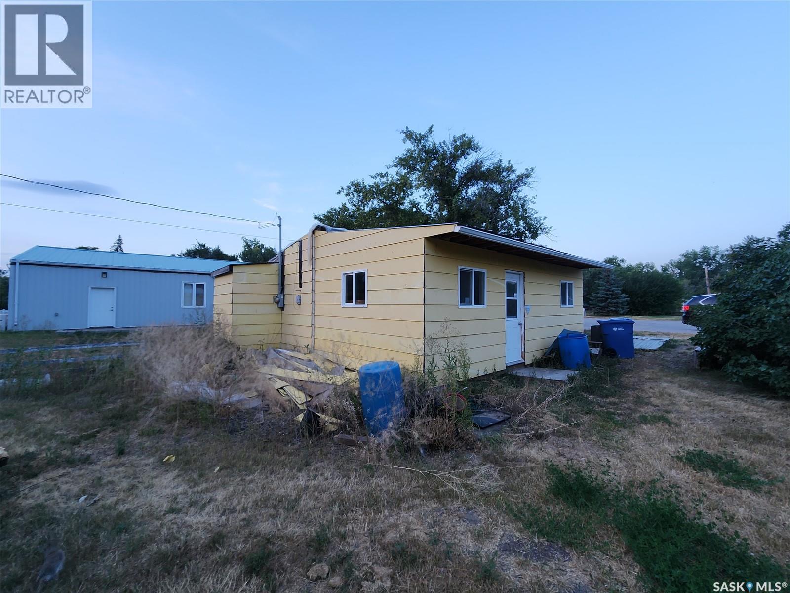 114 Rose Street, Mortlach, Saskatchewan  S0H 3E0 - Photo 4 - SK021460