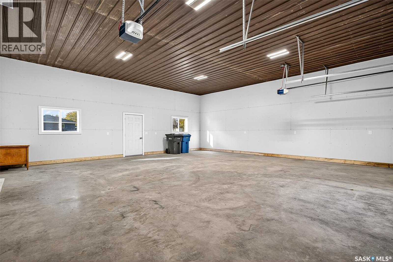 102 Victoria Street, Mortlach, Saskatchewan  S0H 3E0 - Photo 34 - SK021458