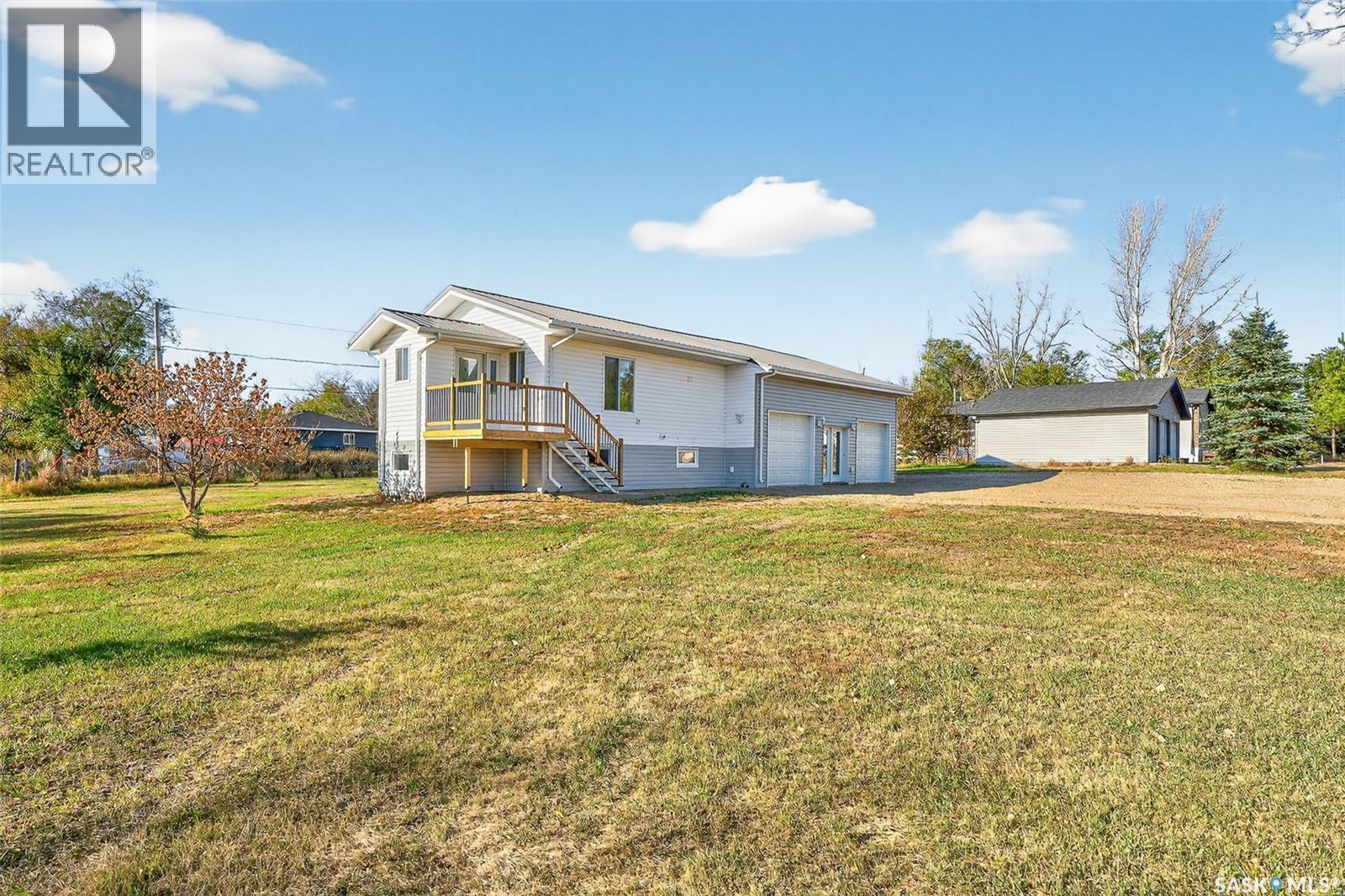 102 Victoria Street, Mortlach, Saskatchewan  S0H 3E0 - Photo 4 - SK021458
