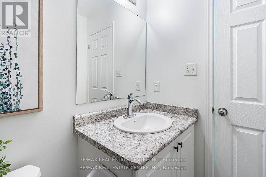 99 - 135 Hardcastle Drive, Cambridge, Ontario  N1S 0B4 - Photo 27 - X12478686