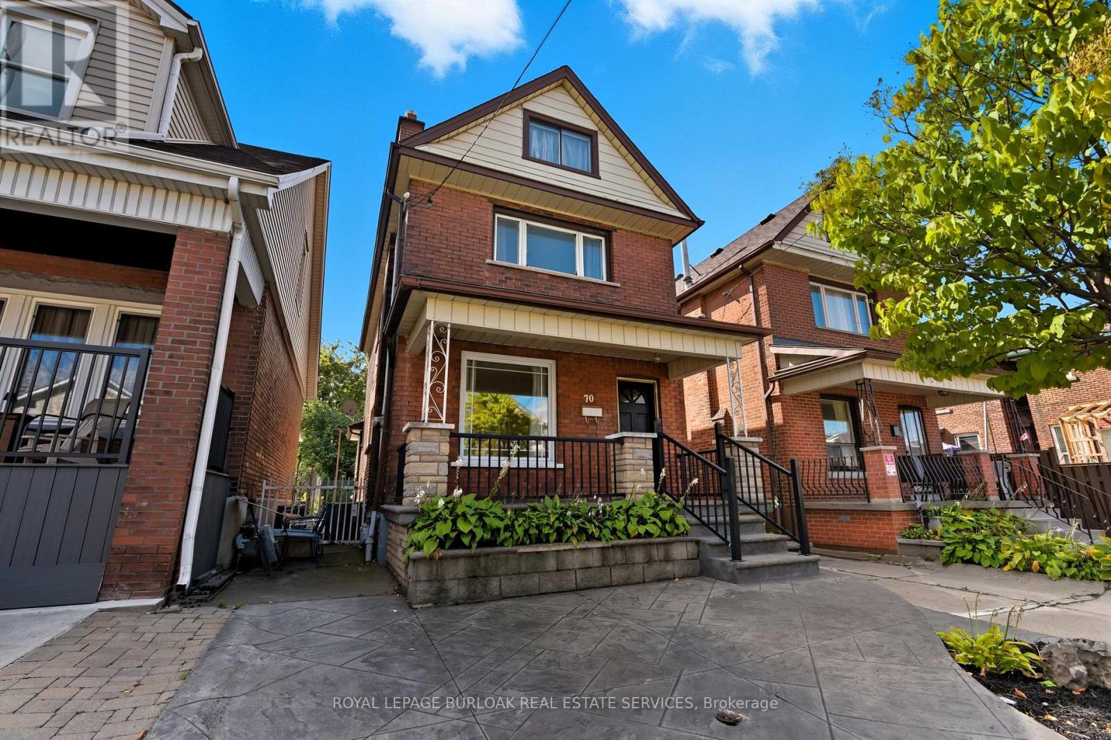 70 ROSEMONT AVENUE, Hamilton, Ontario