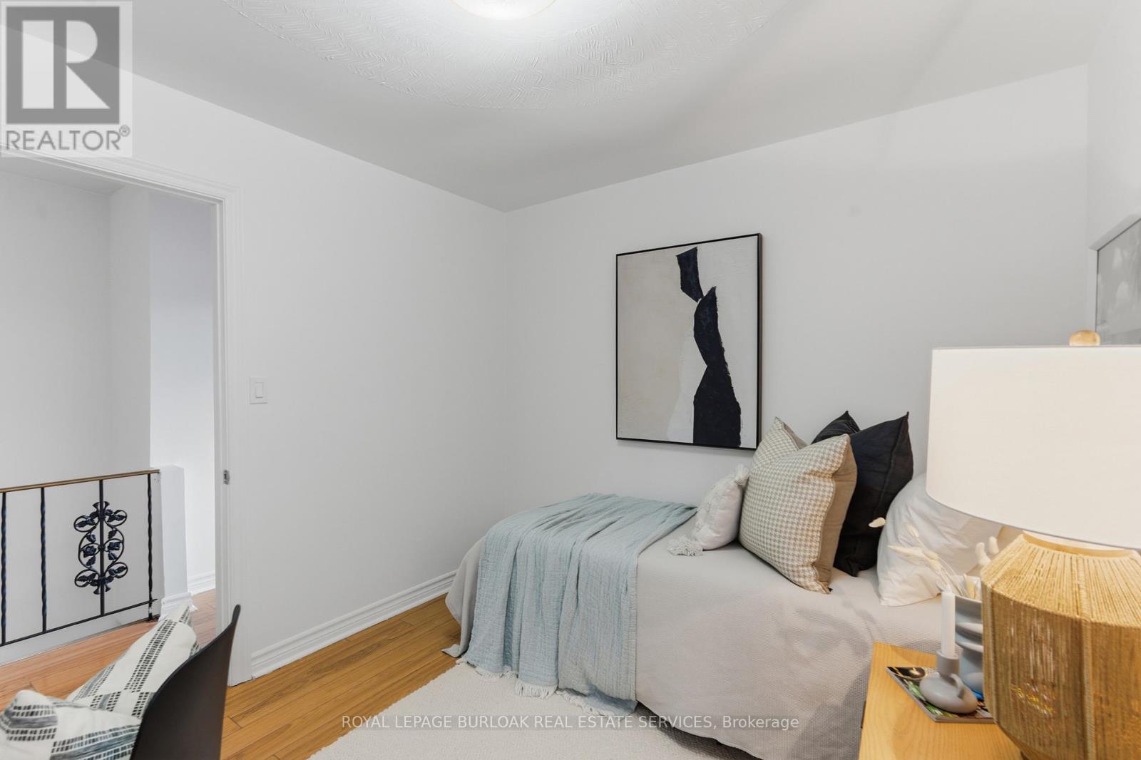 70 Rosemont Avenue, Hamilton, Ontario  L8L 2M5 - Photo 19 - X12478690