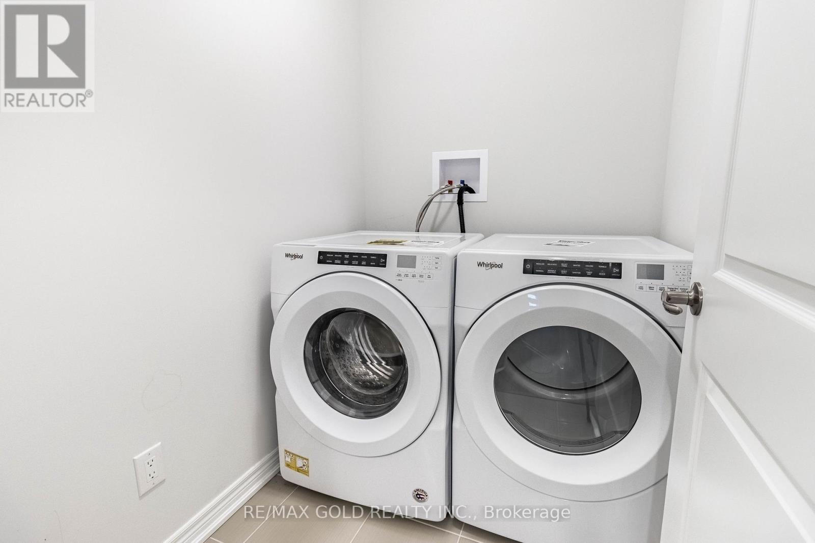 133 Sunflower Place, Welland, Ontario  L3C 0H9 - Photo 35 - X12478710
