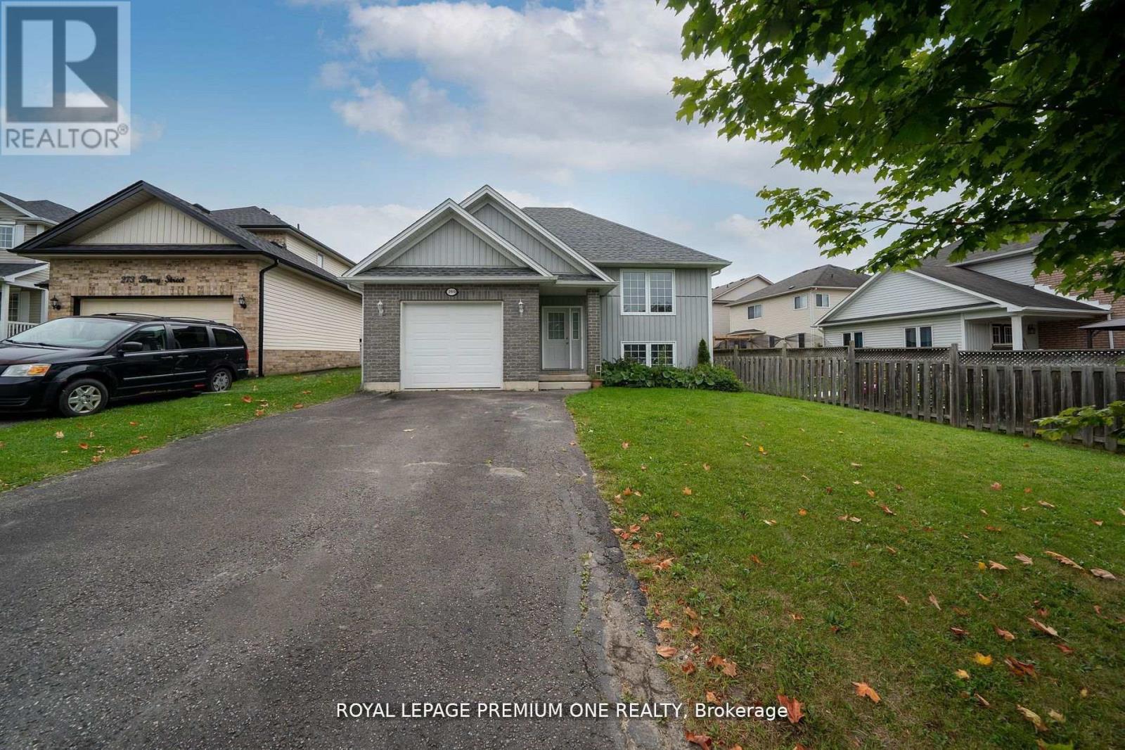 269 BERRY STREET, Shelburne, Ontario