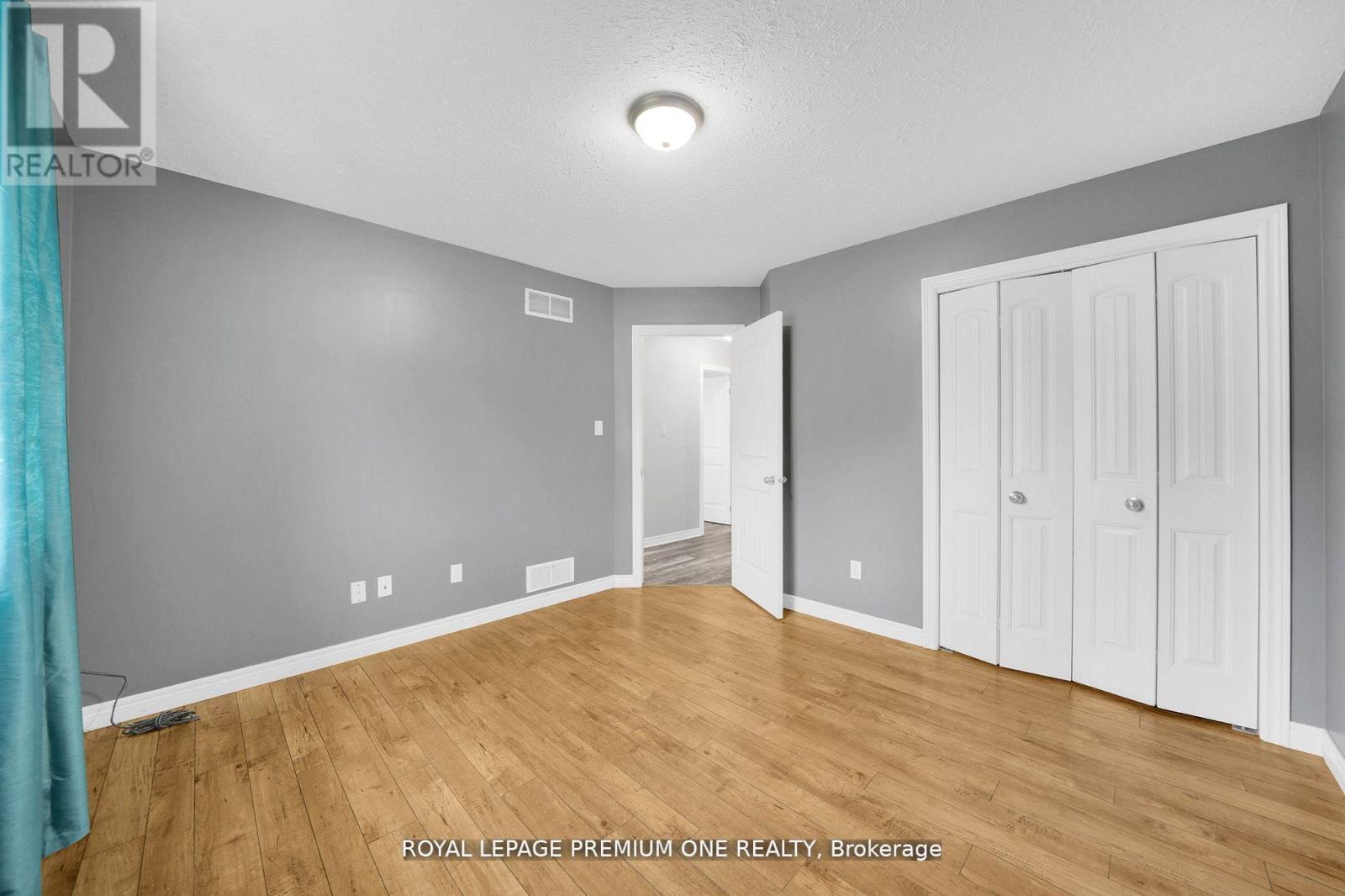 269 Berry Street, Shelburne, Ontario  L9V 3C9 - Photo 20 - X12478711