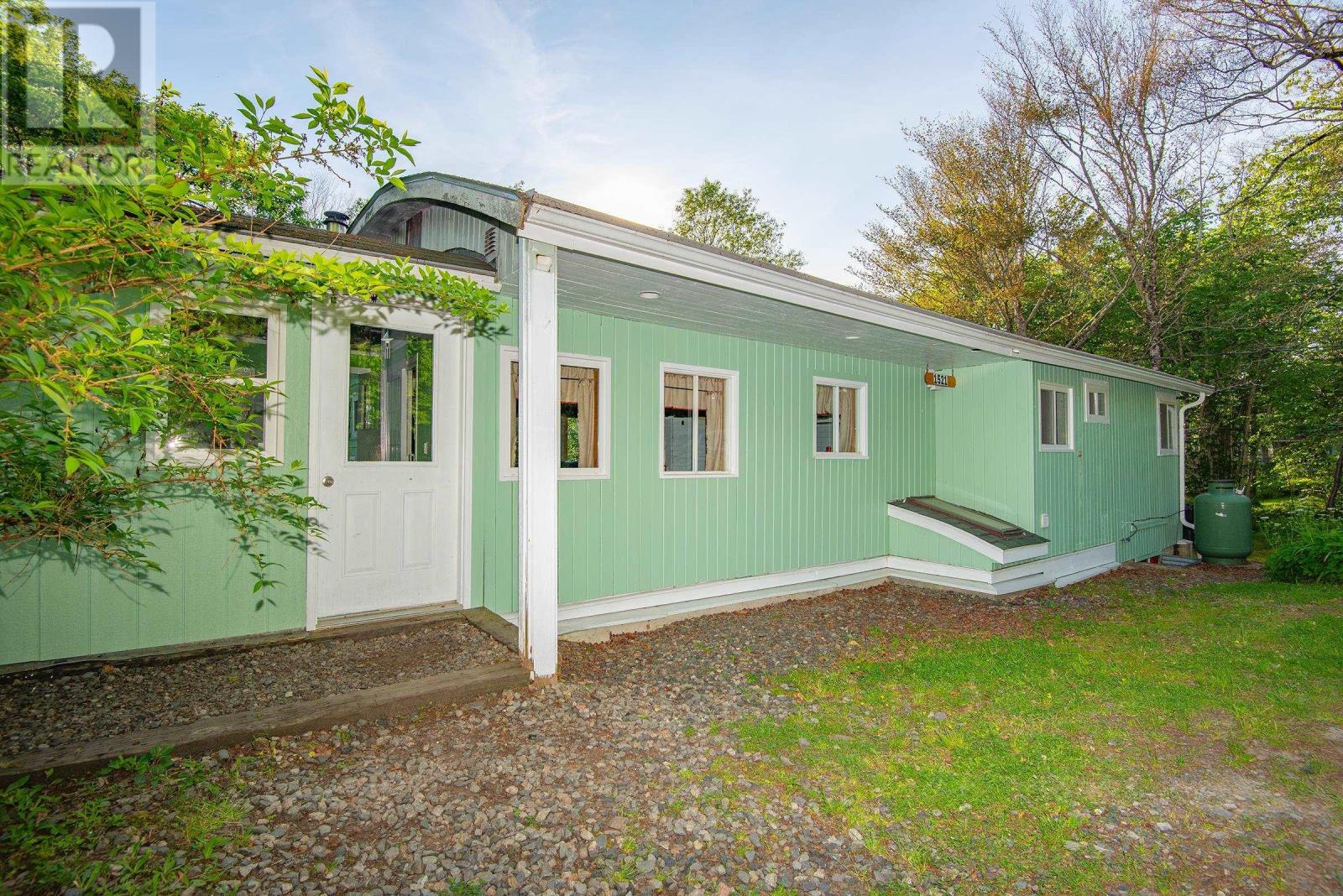 1521 Lake Annis Road, Lake Annis, Nova Scotia  B5A 5L7 - Photo 4 - 202515312