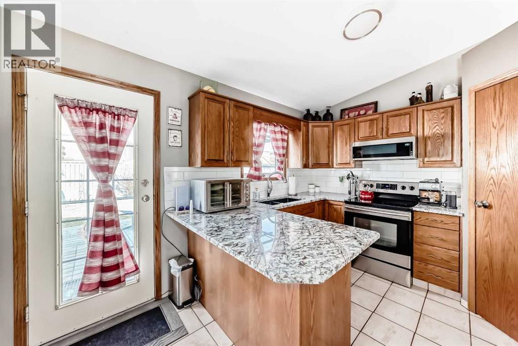 368 Heritage Crescent W, Lethbridge, Alberta  T1K 6S3 - Photo 7 - A2228732