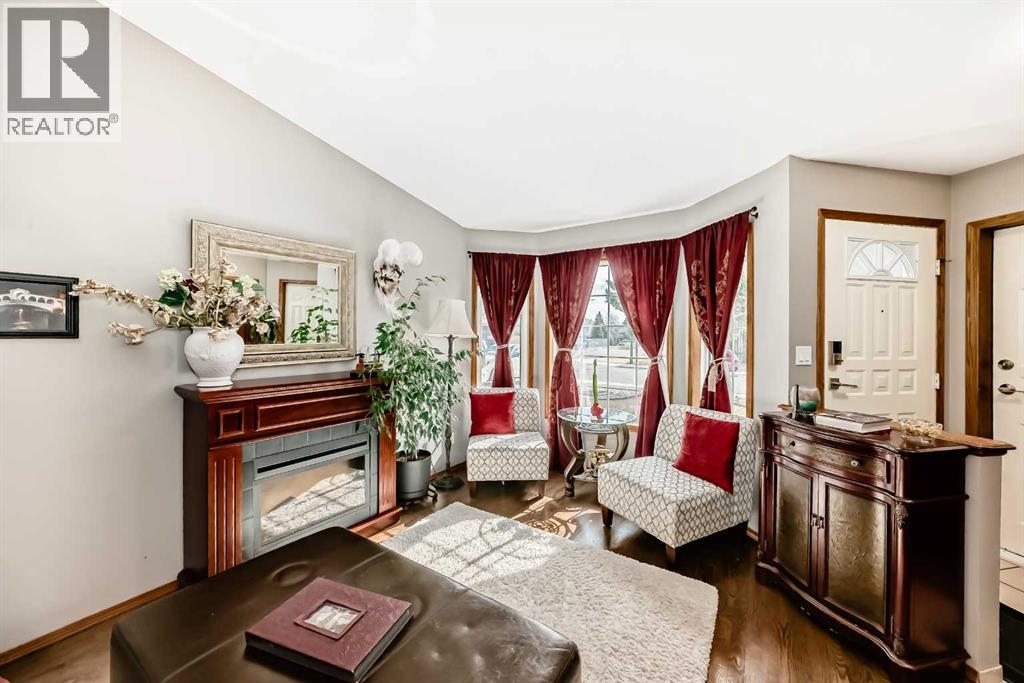 368 Heritage Crescent W, Lethbridge, Alberta  T1K 6S3 - Photo 2 - A2228732