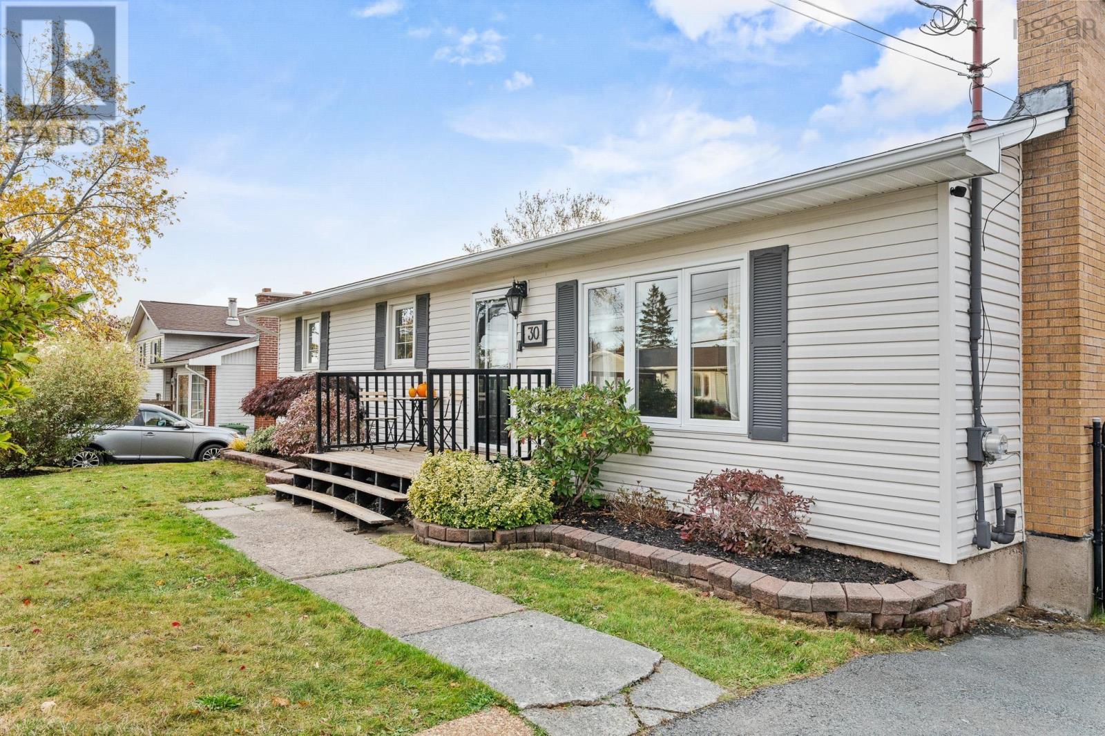 30 Sirius Crescent, Dartmouth, Nova Scotia  B2W 4L5 - Photo 2 - 202526435