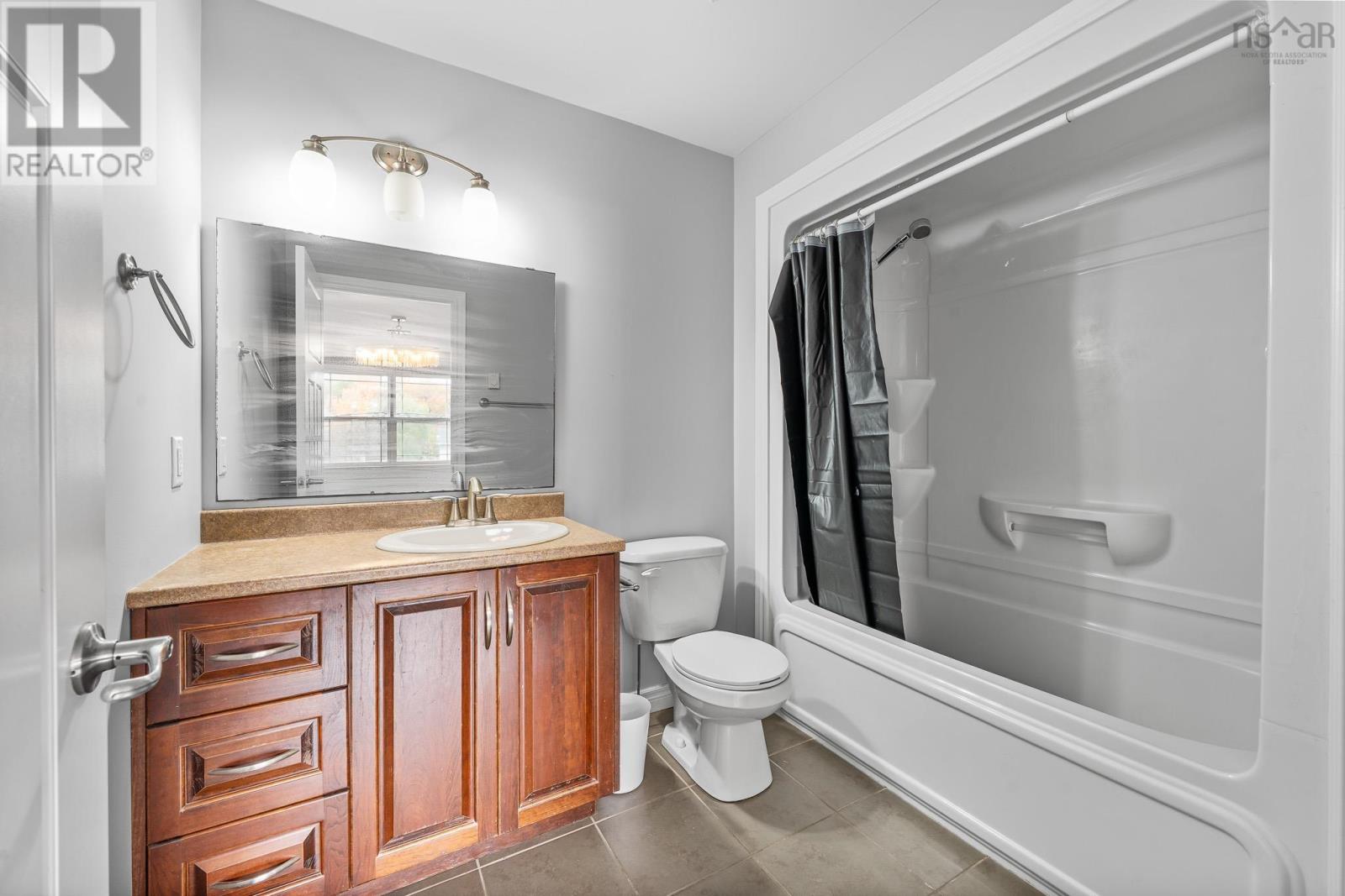 158 Beaver Bank Road, Lower Sackville, Nova Scotia  B4E 0E2 - Photo 7 - 202526061