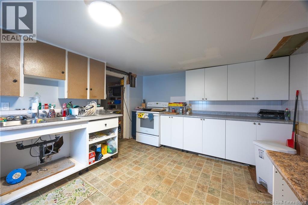 15 Victoria   West Street, Saint John, New Brunswick  E2M 1A7 - Photo 17 - NB128768